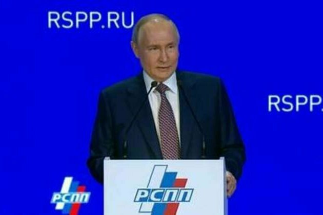 West uses sanctions against Russia as an instrument of 'strategic pressure' - Putin