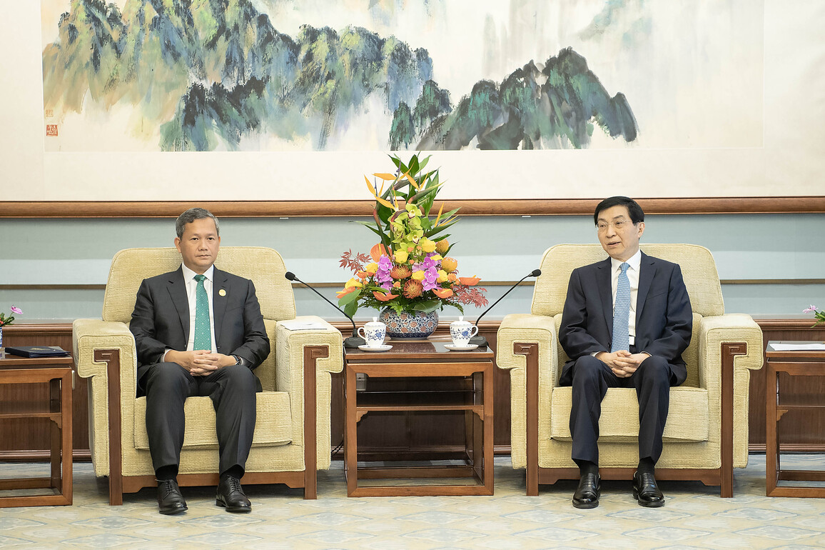 CHINA-BEIJING-WANG HUNING-CAMBODIAN PM-MEETING (CN)