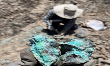 Outcopping copper minerals at Cinto. Credit: Solis.