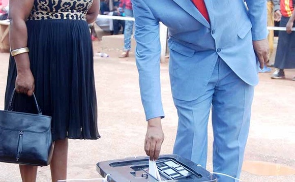 Emmanuel Sserunjogi awangudde e Kawempe. Emmanuel Sserunjogi awangudde e Kawempe.