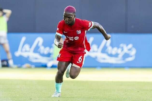 NWSL roundup: Temwa Chawinga lifts first-place KC past Louisville