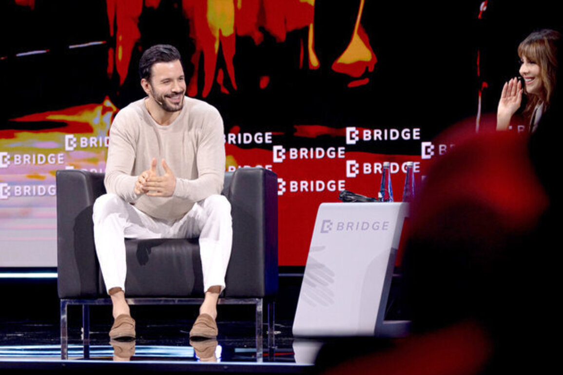 BRIDGE Summit 2025: Bar Arduc praises UAE's global vision
