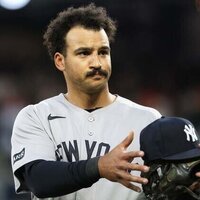 Trent Grisham (knee) exits Yankees-Blue Jays game