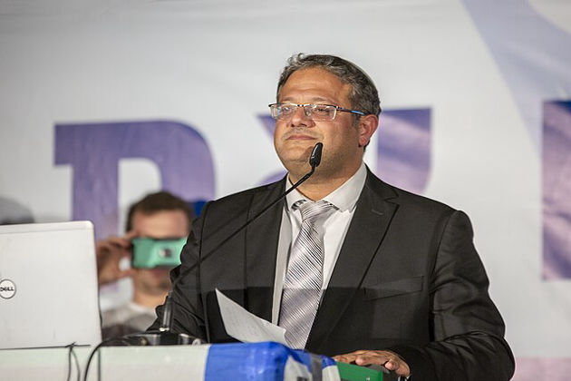 Visit by Israeli far-right minister stirs tensions in Jerusalem