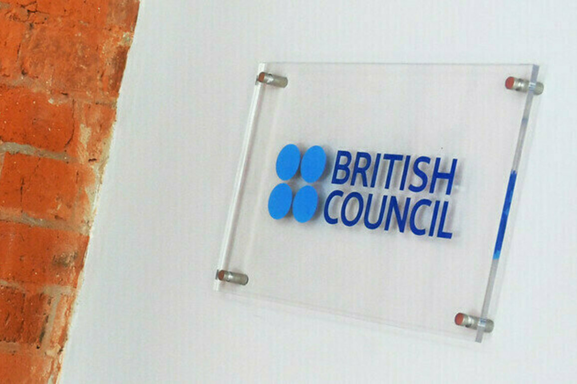 Russia bans British Council