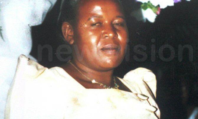 Pastor evicts father of her 8 kids for 30-yr-old man Pastor evicts father of her 8 kids for 30-yr-old man