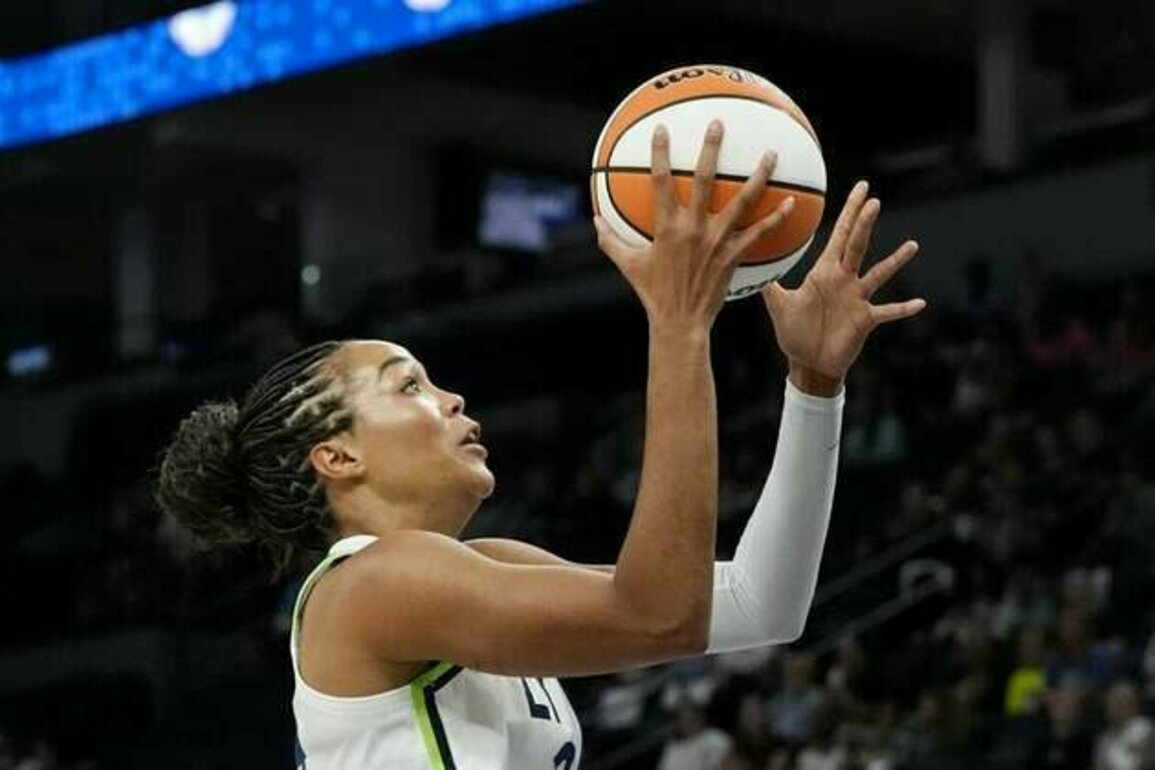 Napheesa Collier looks to strengthen MVP resume as Lynx host Aces
