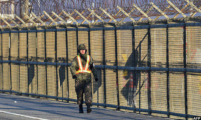 S. Korea resumes propaganda broadcasts hated by North S. Korea resumes propaganda broadcasts hated by North