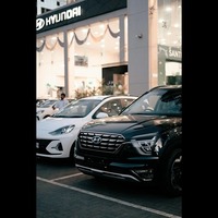 Hyundai Motor faces union walkouts amid record profits, pay demands