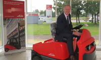 Linde appoints two managing directors