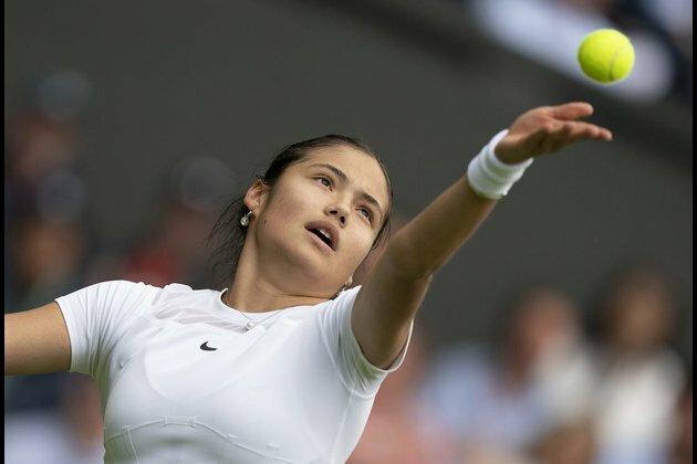 Anett Kontaveit, Emma Raducanu upset at Wimbledon
