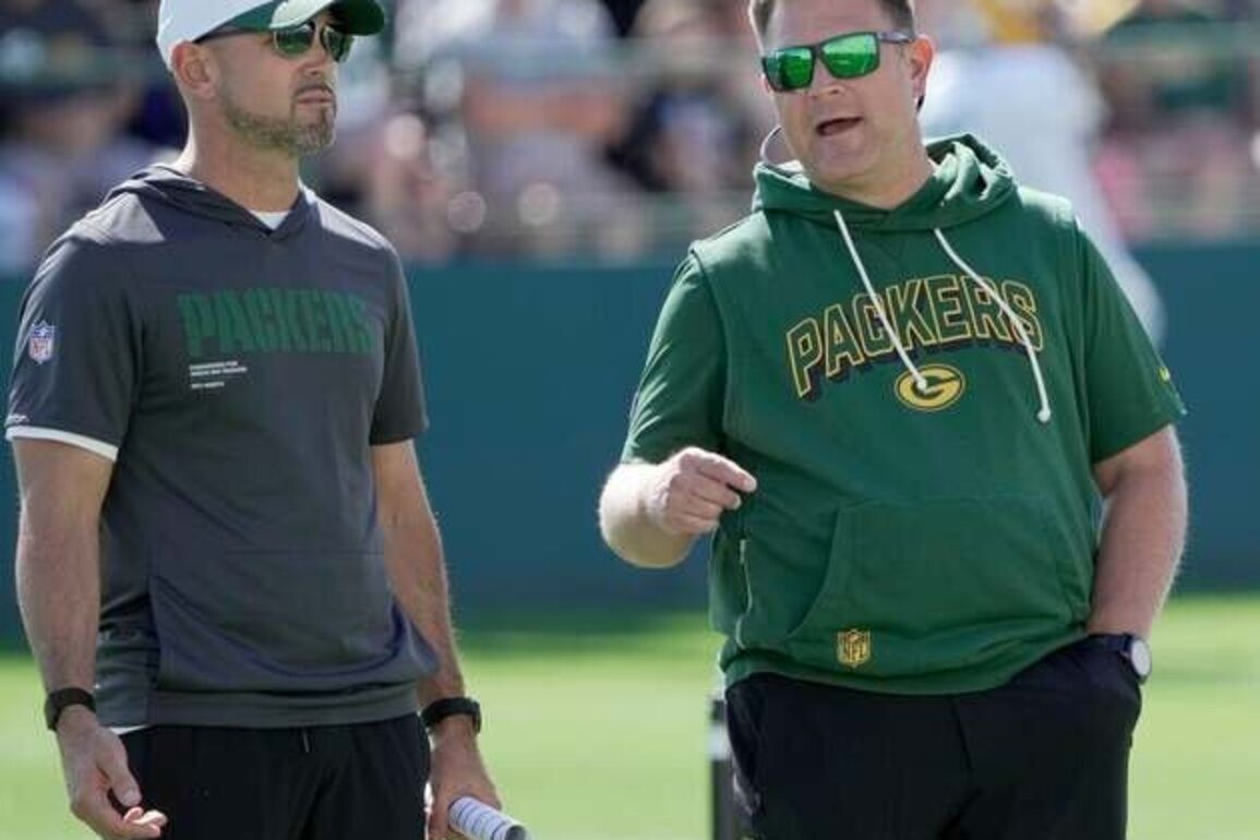 Packers extend contracts of coach Matt LaFleur, top executives