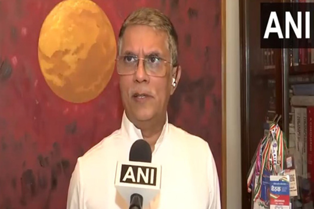 "Why are you wasting time on a quack?": Pawan Khera hits out at Nishikant Dubey for questioning Indira Gandhi over Shimla Agreement