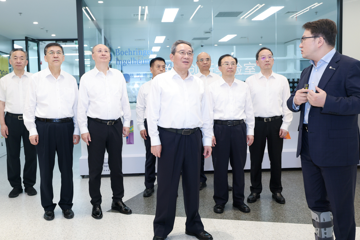 CHINA-BEIJING-LI QIANG-INSPECTION (CN)