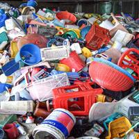 Mexican startup tackles plastic waste by converting it to fuel