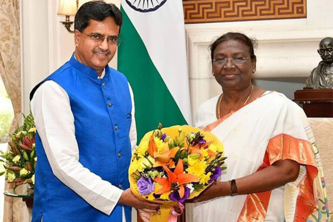 "Your wisdom and commitment to India's progress inspire us all," Tripura CM wishes President Murmu on her 67th birthday
