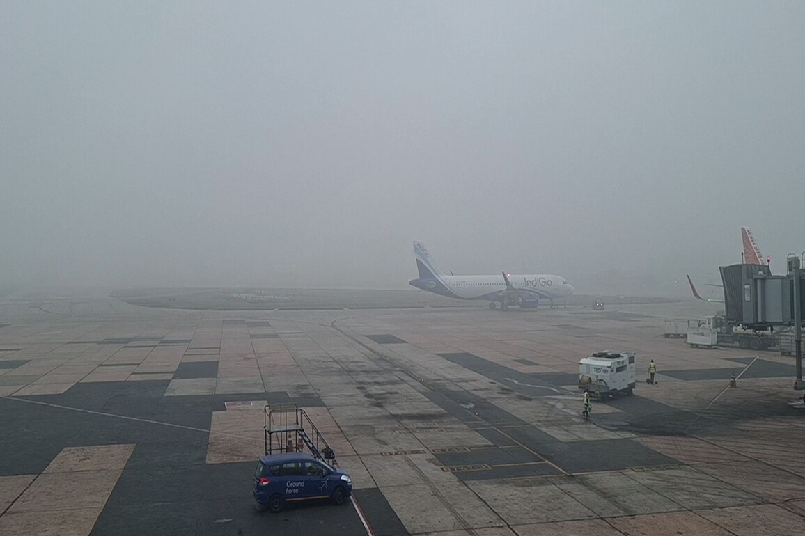 J-K: Six flights at Srinagar Airport cancelled due to adverse weather conditions, operational issues