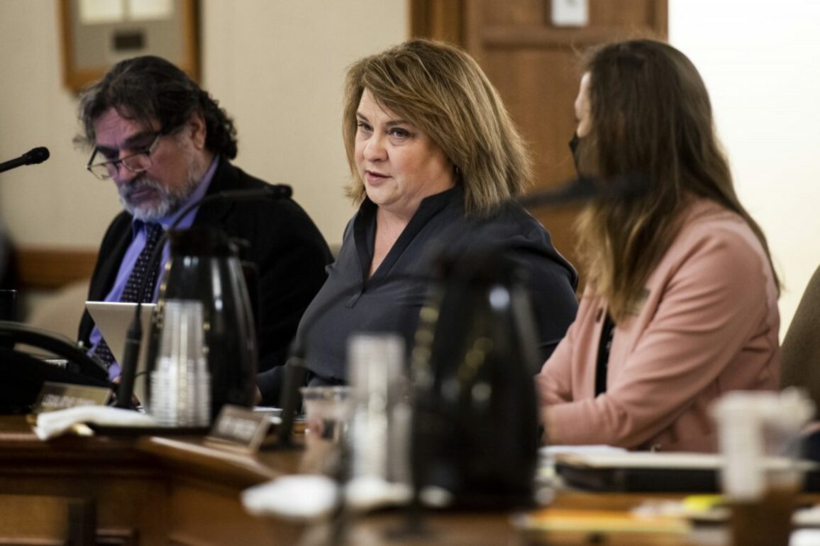 Arguments Begin in Lawsuit Against ERIC Elections Database   Urban Milwaukee