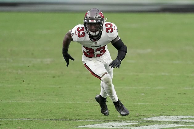 Bucs place Jordan Whitehead on reserve/COVID-19 list