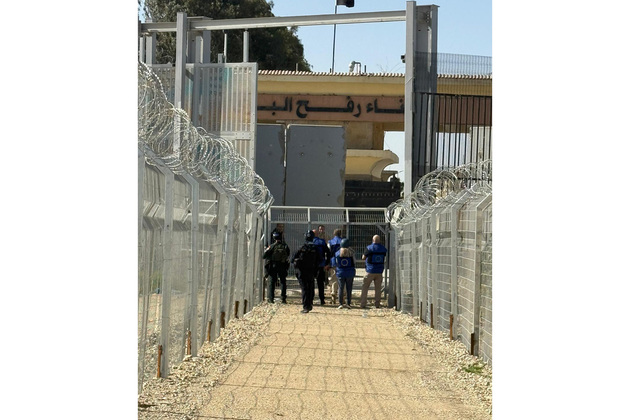 Israel partially reopens Rafah crossing between Gaza and Egypt on trial basis
