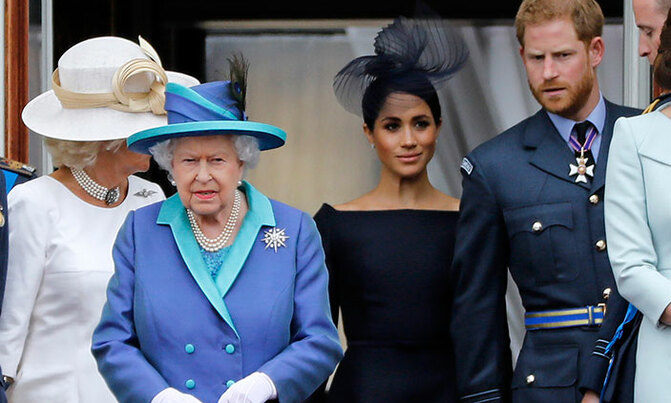 Queen agrees 'period of transition' for Harry and Meghan Queen agrees 'period of transition' for Harry and Meghan