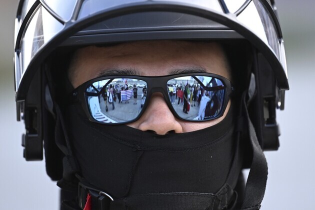 California's law enforcement mask ban can be enforced through civil court, legislators say