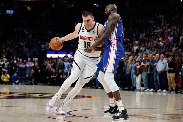 Nikola Jokic, Nuggets ward off Sixers' late rally