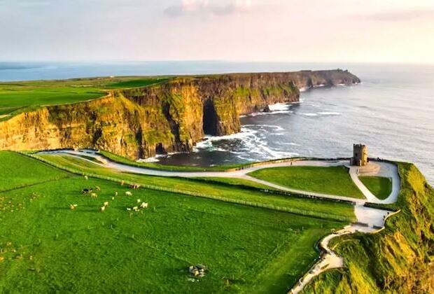 Ireland tourism official expects strong recovery in 2023