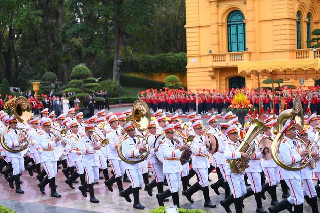 Daily World Briefing, April 15