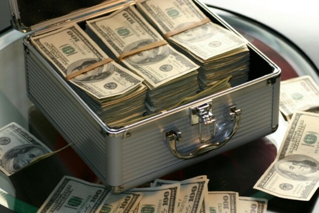 Nepali lawmakers demand to investigate attempt to smuggle foreign currencies into China