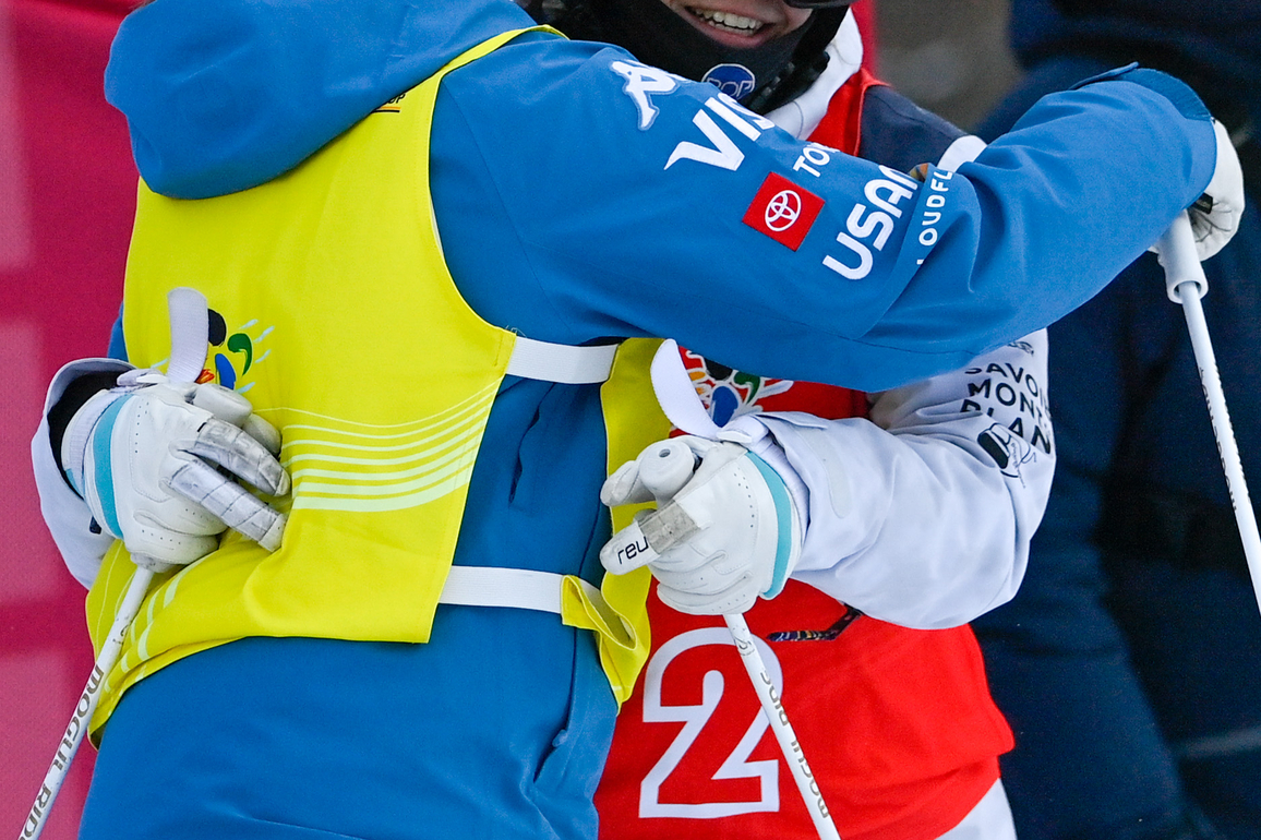 (SP)CHINA-JILIN-FREESTYLE SKI-WORLD CUP-DUAL MOGULS-WOMEN'S FINAL (CN)