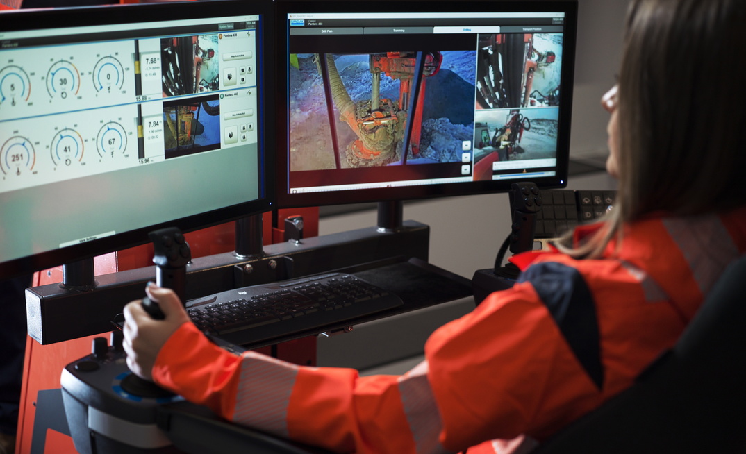  Sandvik’s AutoMine allows operators to remotely control mining equipment; from a single unit to multiple rigs