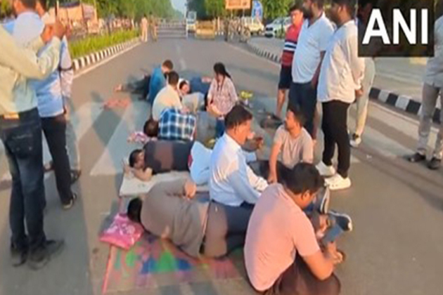 Odisha: Congress workers continue protests after suspension of MLAs; allege assault of leaders
