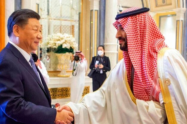 China&#039;s Xi Promotes Mideast Security, Energy Ties at Saudi Summits