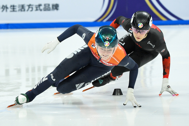 (SP)CHINA-BEIJING-SHORT TRACK SPEED SKATING-WOMEN'S 500M FINAL A (CN)