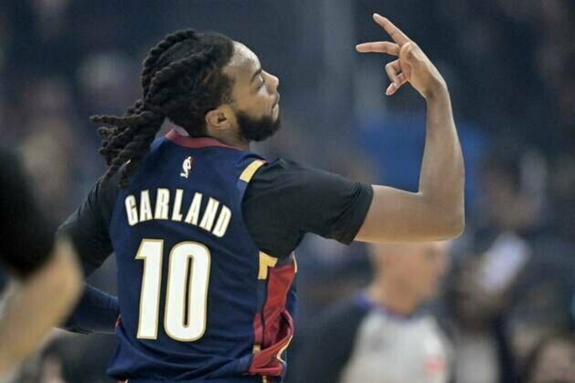 Cavaliers G Darius Garland nursing left big toe contusion