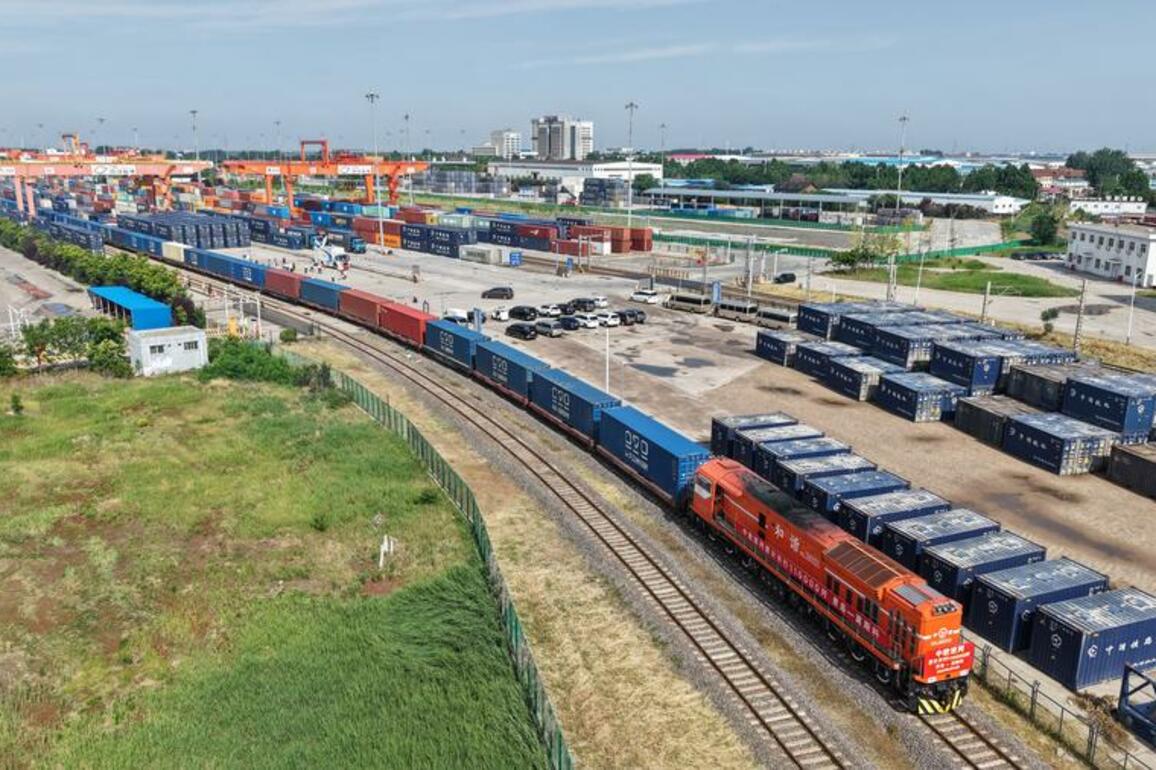 From inland to international: China-Europe freight trains help enterprises expand market reach