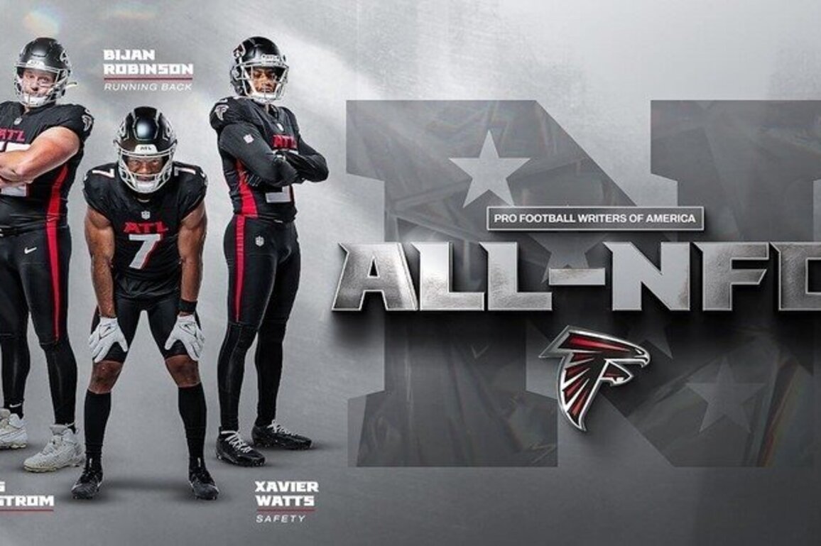 Bijan Robinson, Chris Lindstrom, Xavier Watts make PFWA All-NFC team