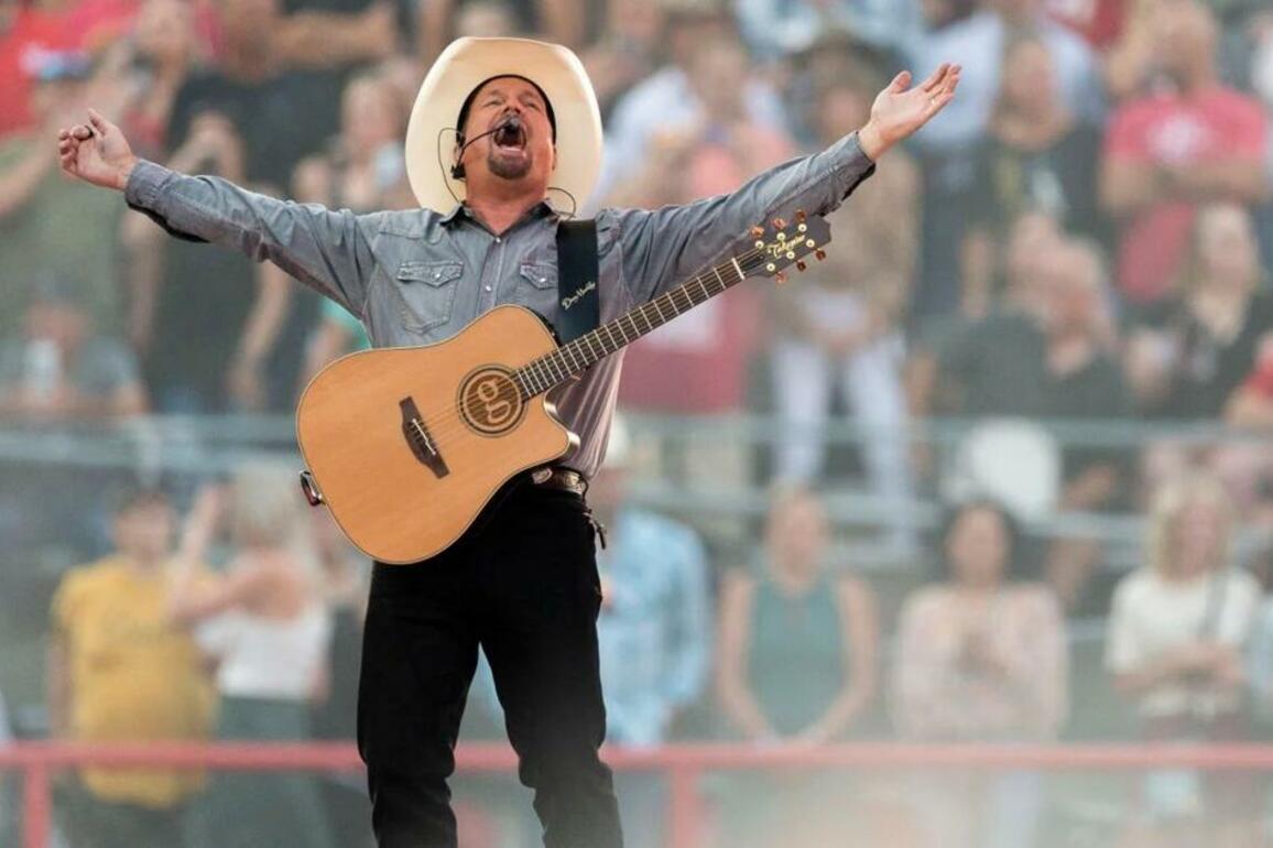 Nebraska's Memorial Stadium could host concert in fall 2025