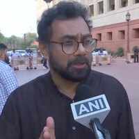 "War reached every kitchen in country": CPI(M) MP John Brittas slams Centre on LPG shortage