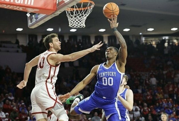 Otega Oweh's late layup lifts No. 17 Kentucky over Oklahoma