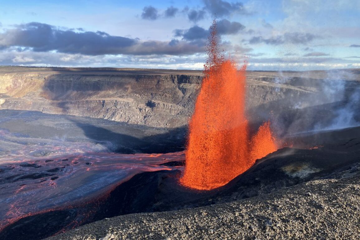 Volcano Watch- Six Months of Halemaumau Lava Fountains