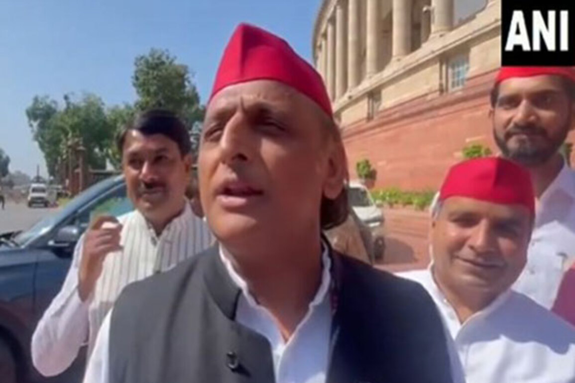 BJP a use-and-throw party...did it with last Vice President too: SP chief Akhilesh Yadav on V-P polls