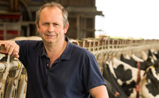 NFUS raises concerns over decline in Scottish dairy herd numbers 