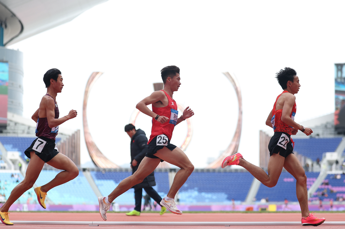 (SP)CHINA-15TH NATIONAL GAMES-ATHLETICS-MEN'S 10000M-FINAL (CN)