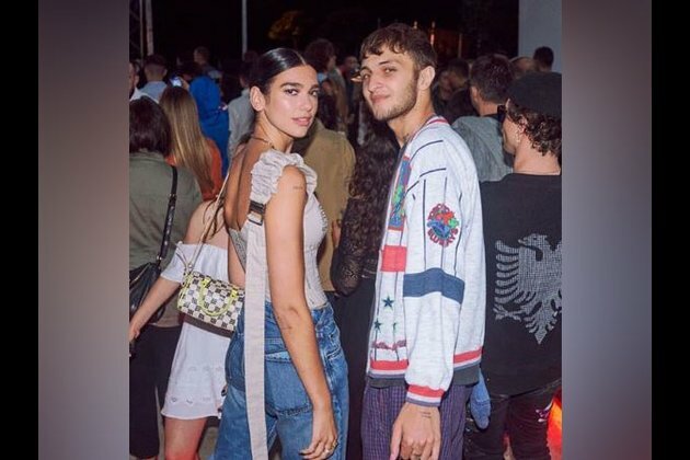 Dua Lipa, Anwar Hadid make debut as couple at NYFW