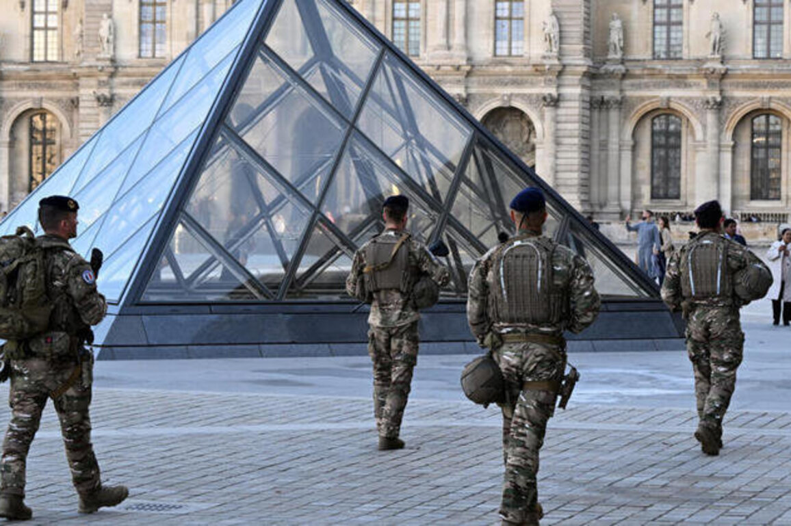 Two more suspects charged over audacious jewel heist at Louvre