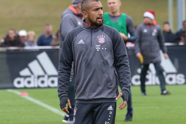 Barcelona not giving up on La Liga title race: Arturo Vidal
