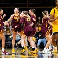 Women's Top 25 roundup: Minnesota upsets No. 10 Iowa