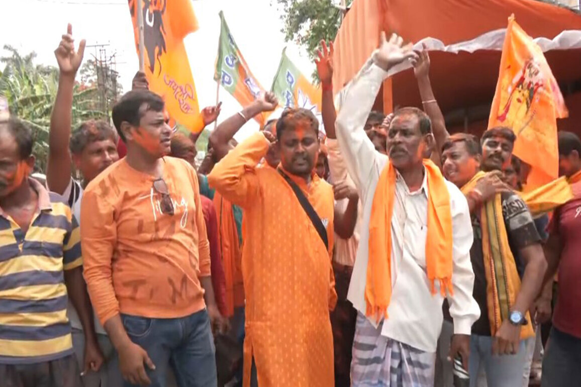 WB Falta repoll: BJP's Debangshu Panda takes early lead, supporters celebrate as counting continues